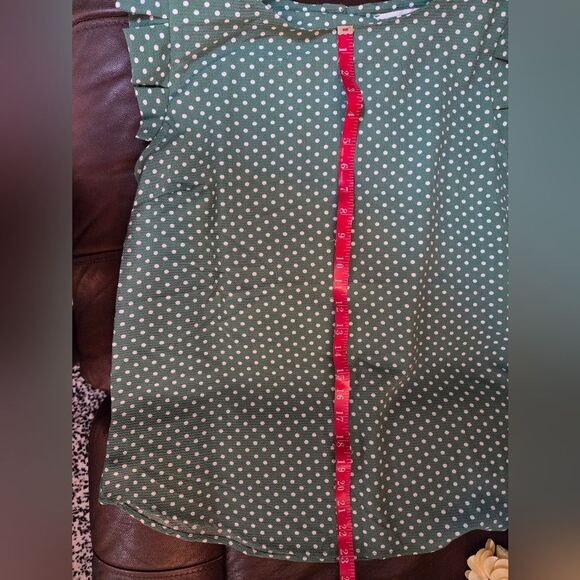 Monteau Los Angeles Green Polka Dot Ruffled Sleeve Blouse - Size L - Picture 6 of 8